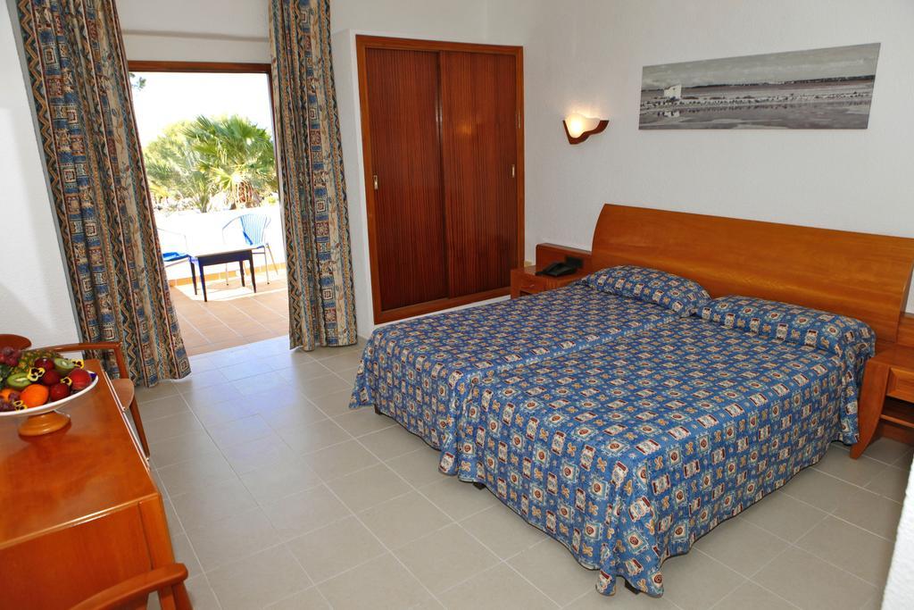 Hotel Ca Mari Playa Migjorn Δωμάτιο φωτογραφία