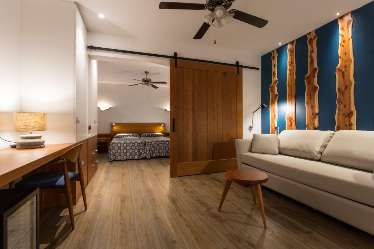 Hotel Ca Mari Playa Migjorn Εξωτερικό φωτογραφία